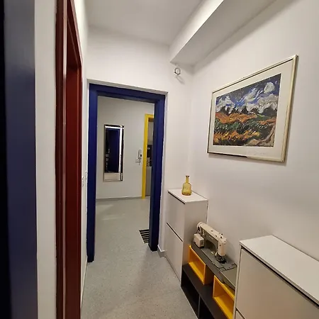 公寓 1bd In Citycentre With Parking&terrace 贝尔格莱德